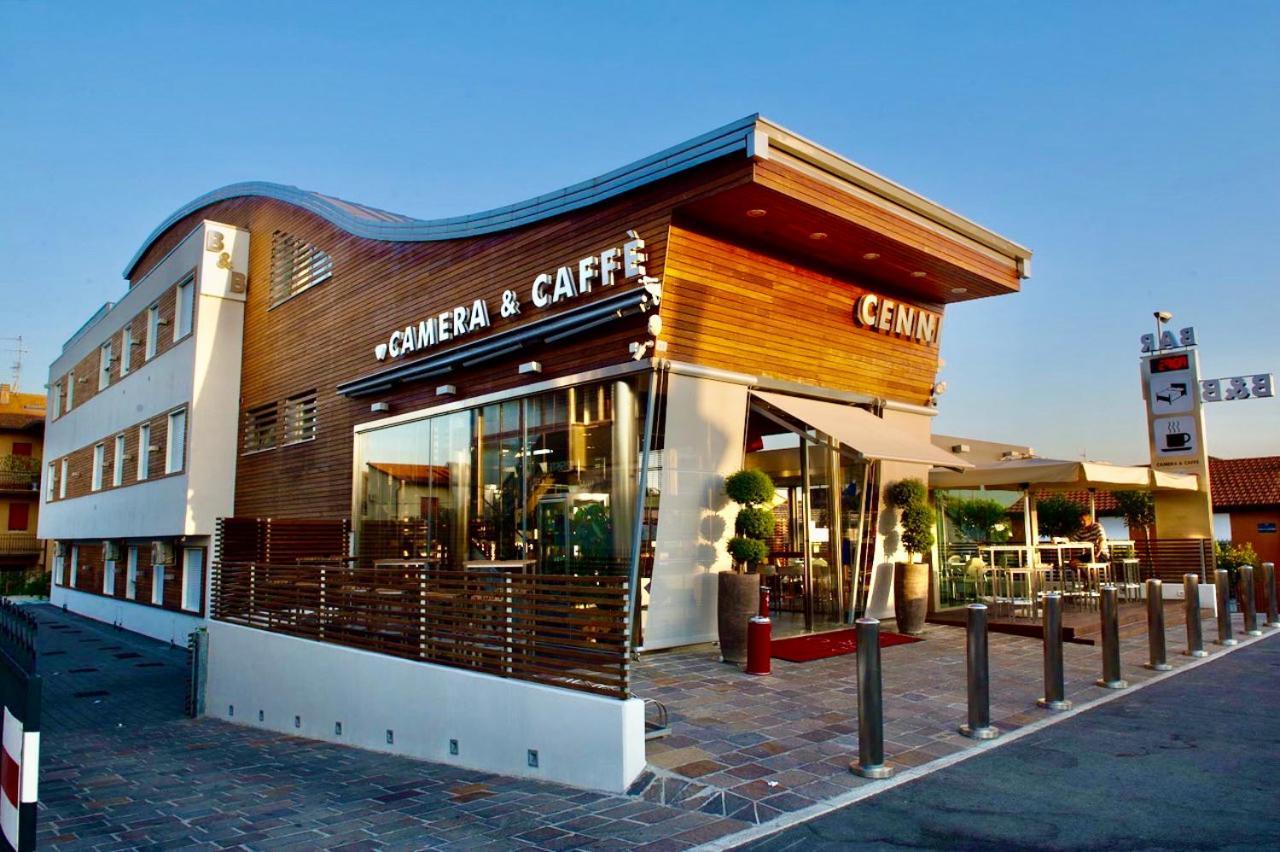Camera & Caffe Cenni Borgo Fosso Ghiaia Exterior photo